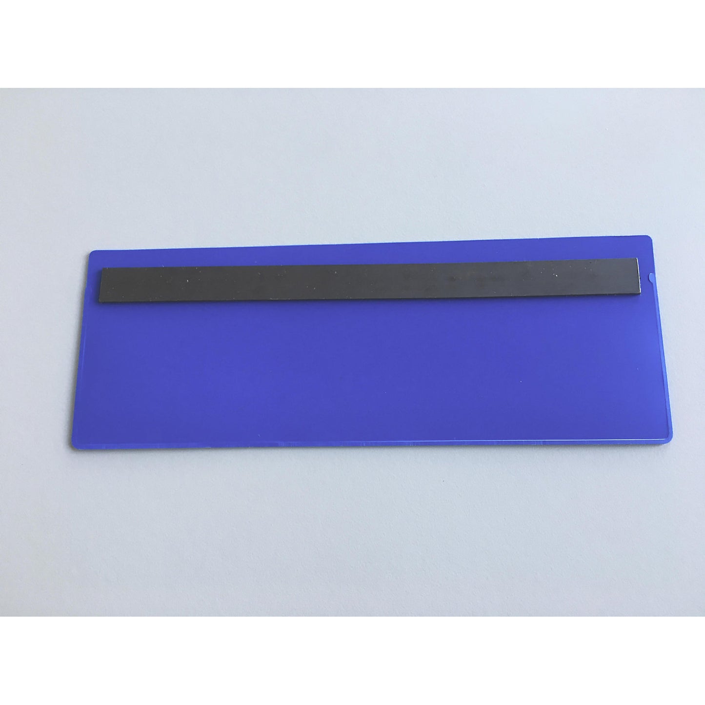 Label pockets, pack of 50, with magnetic strip, WxH 220 x 80 mm, VDA, blue.