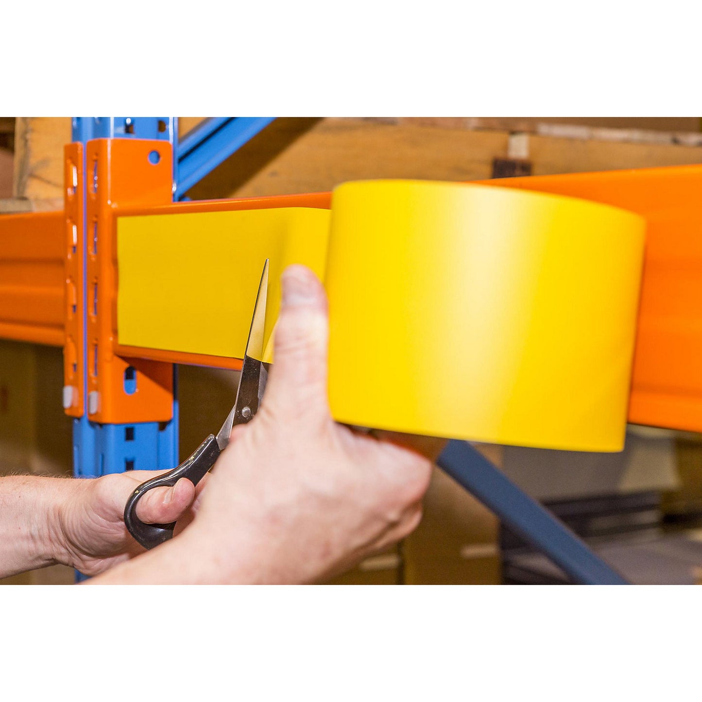 Magnetic storage labels, sold by the roll, yellow, height 100 mm, roll length 10 m.