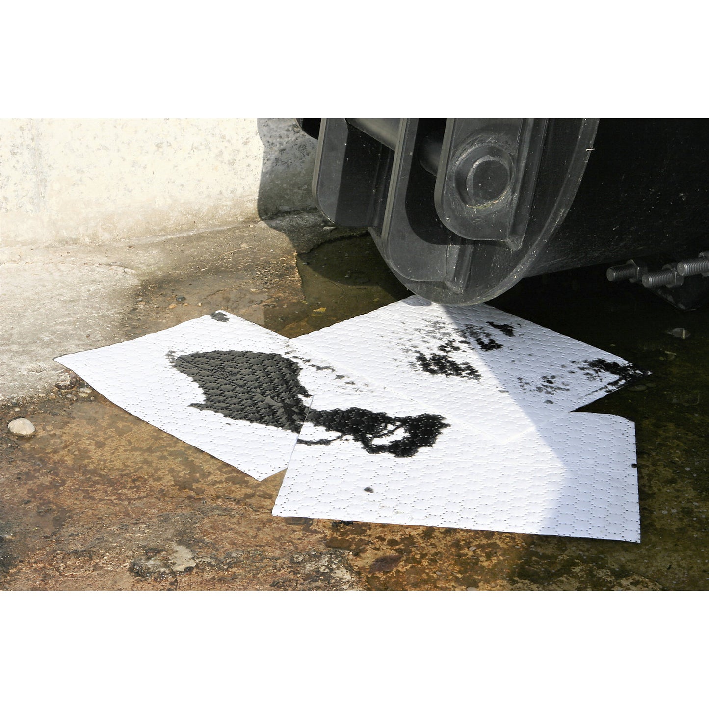 Fleece cloths, two ply, WxL 400 x 500 mm, pack of 100, heavy, perforated in centre.
