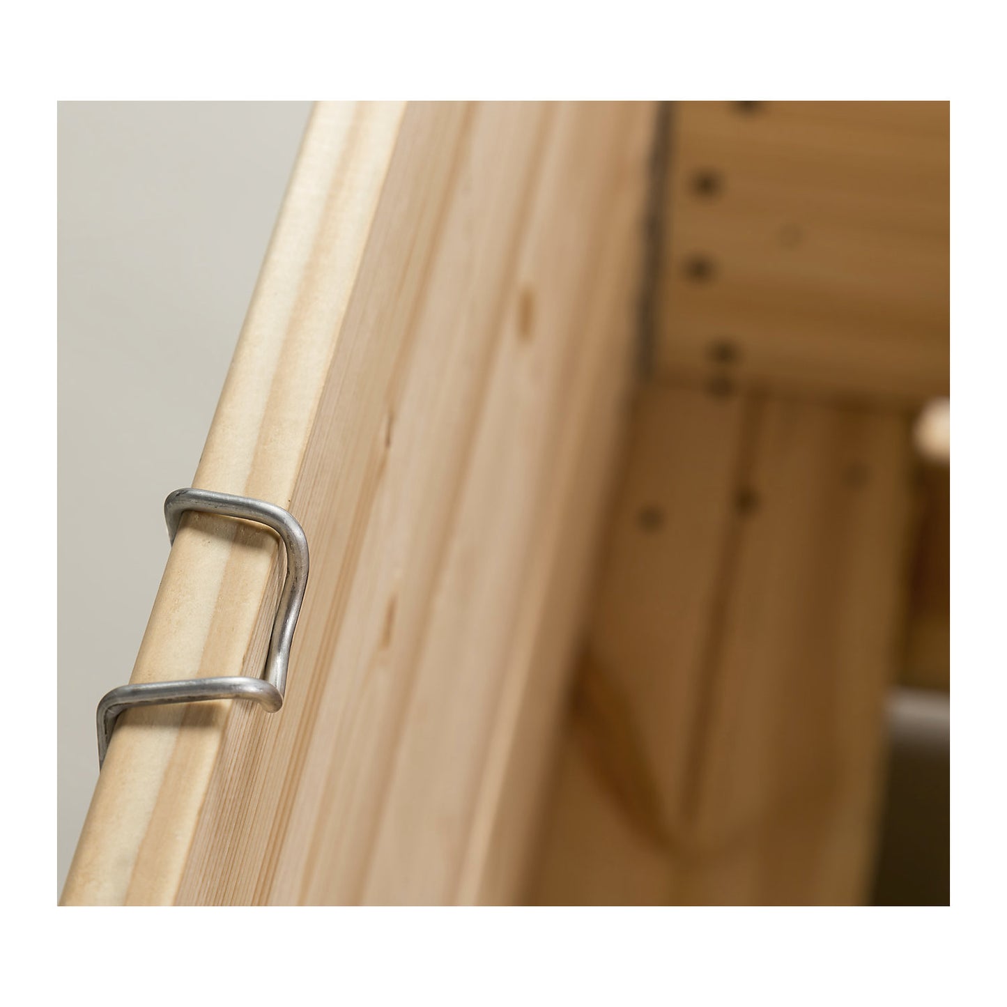 Frame latch, pack of 10, for 1 pallet collar.