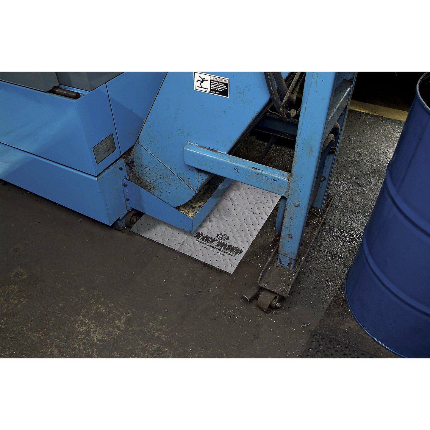 FAT MAT® super absorbent universal absorbent sheeting mat, universal version, in dispenser box, WxL 410 x 510 mm, pack of 50.