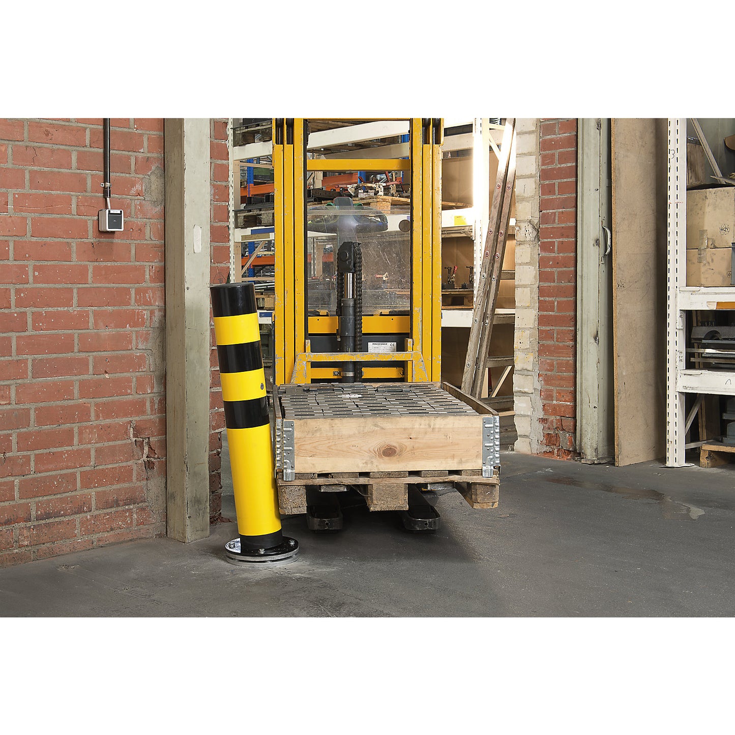 Bollard, rotating, for bolting in place, HxØ 1000 x 159 mm.