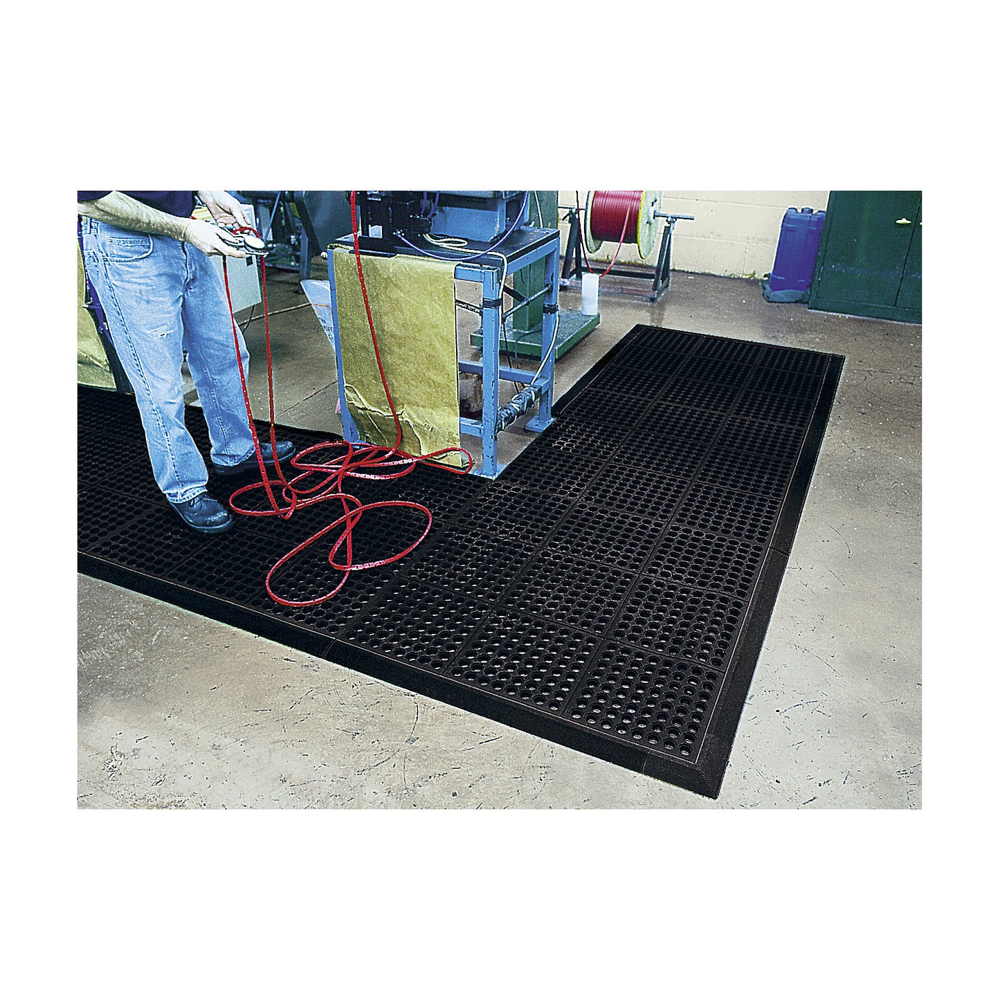 Fatigue-Step workstation floor covering, with perforated surface, natural rubber, 900 x 900 mm, black.