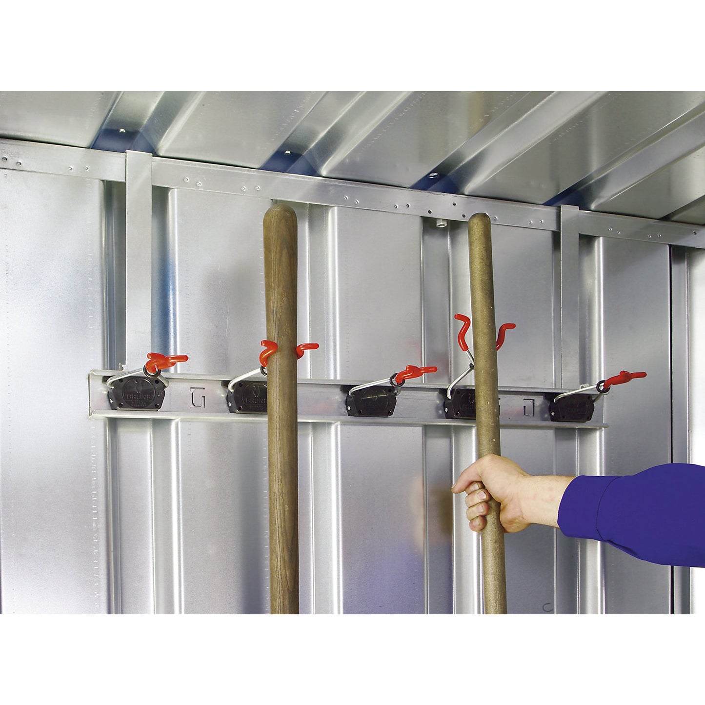 Tool strip for hanging tools with a shaft, for material container, with 5 hooks.
