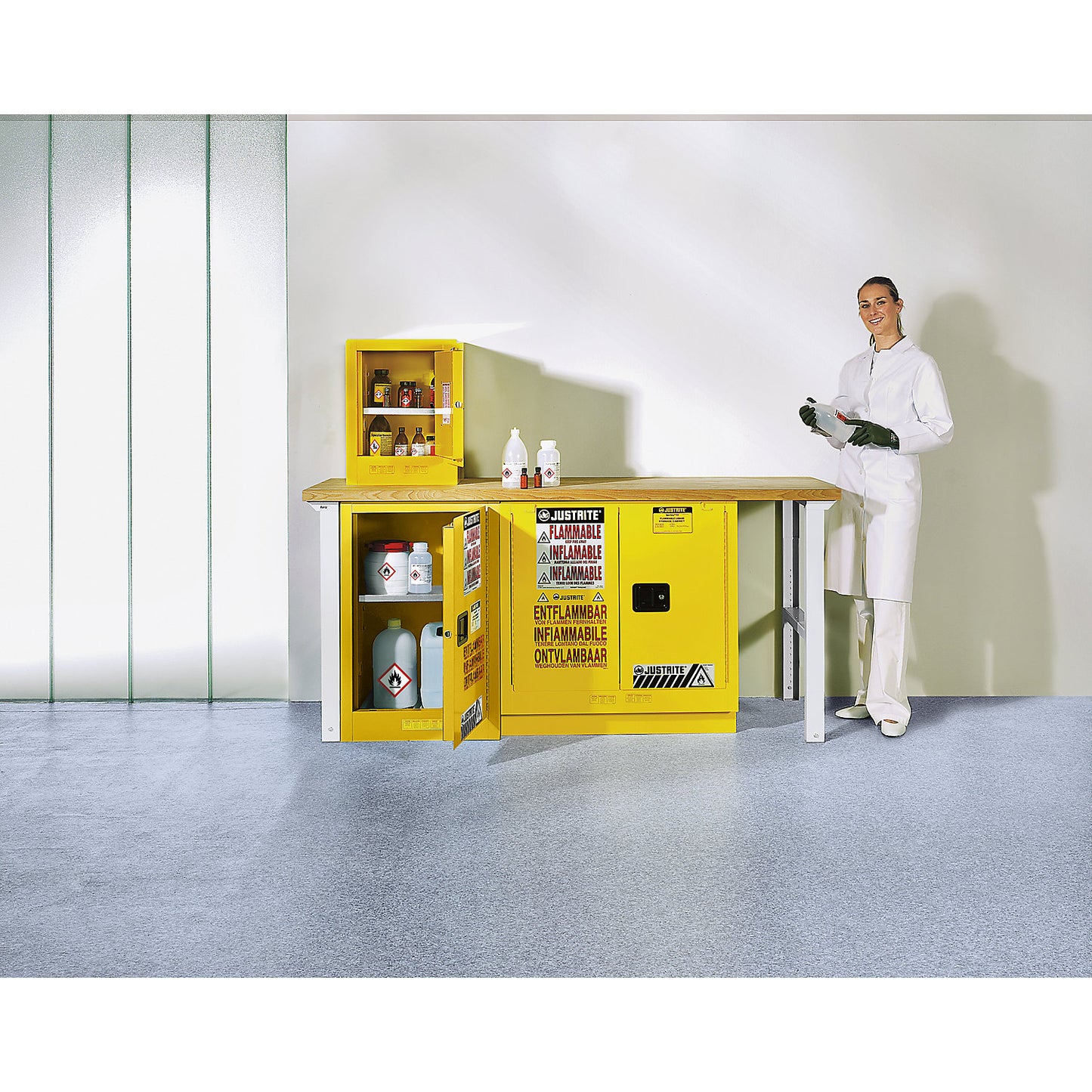 Small FM safety cupboard, table top cupboard, single door, self-closing, yellow.