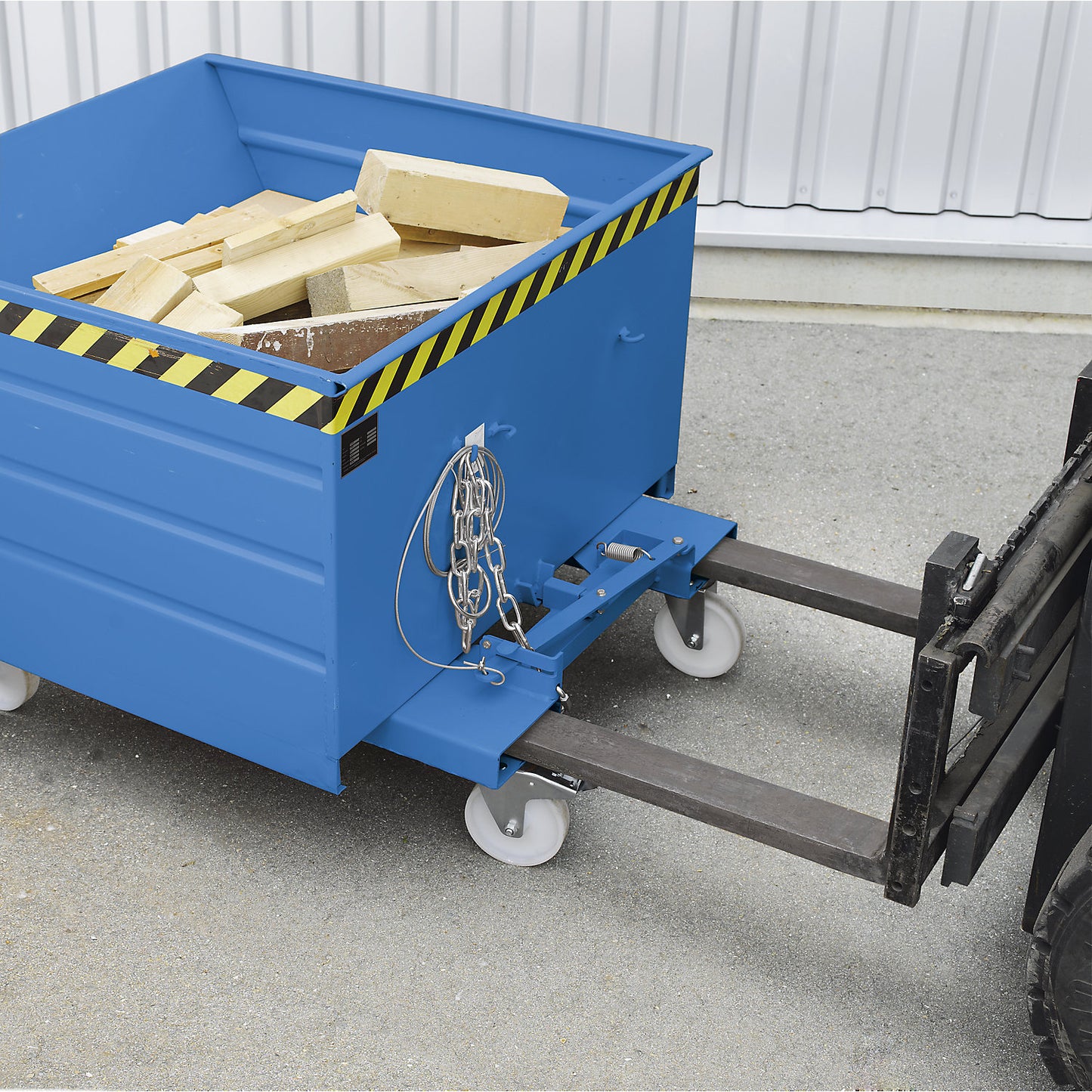 Tilting skip, low front edge, capacity 0.65 m³, mouse grey.