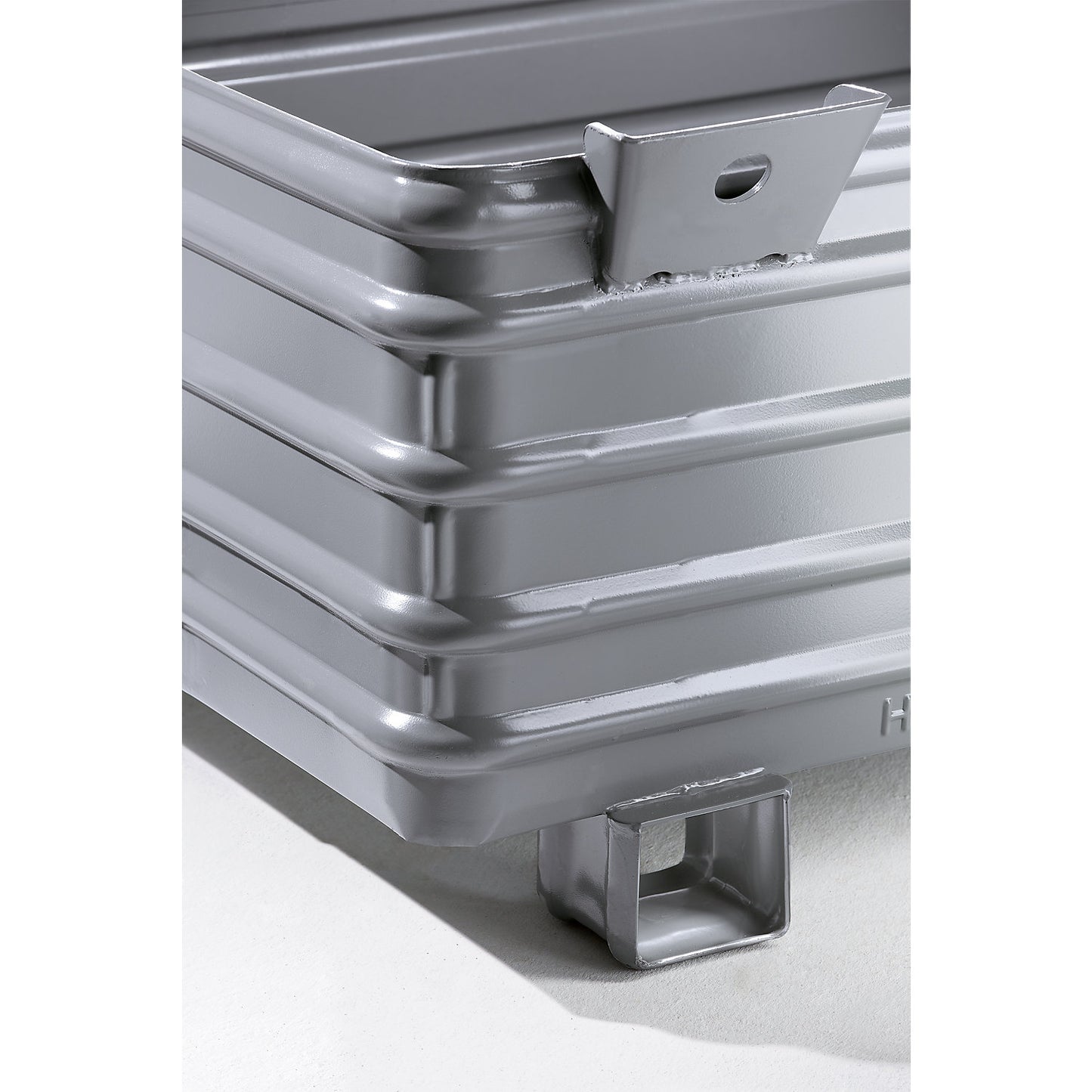 Heavy duty box pallet, WxL 800 x 1000 mm, with U-shaped feet, painted blue, 1+ items.