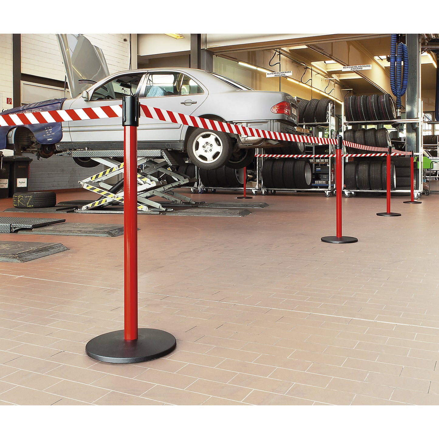 Belt warning stand, pack of 2, red post.