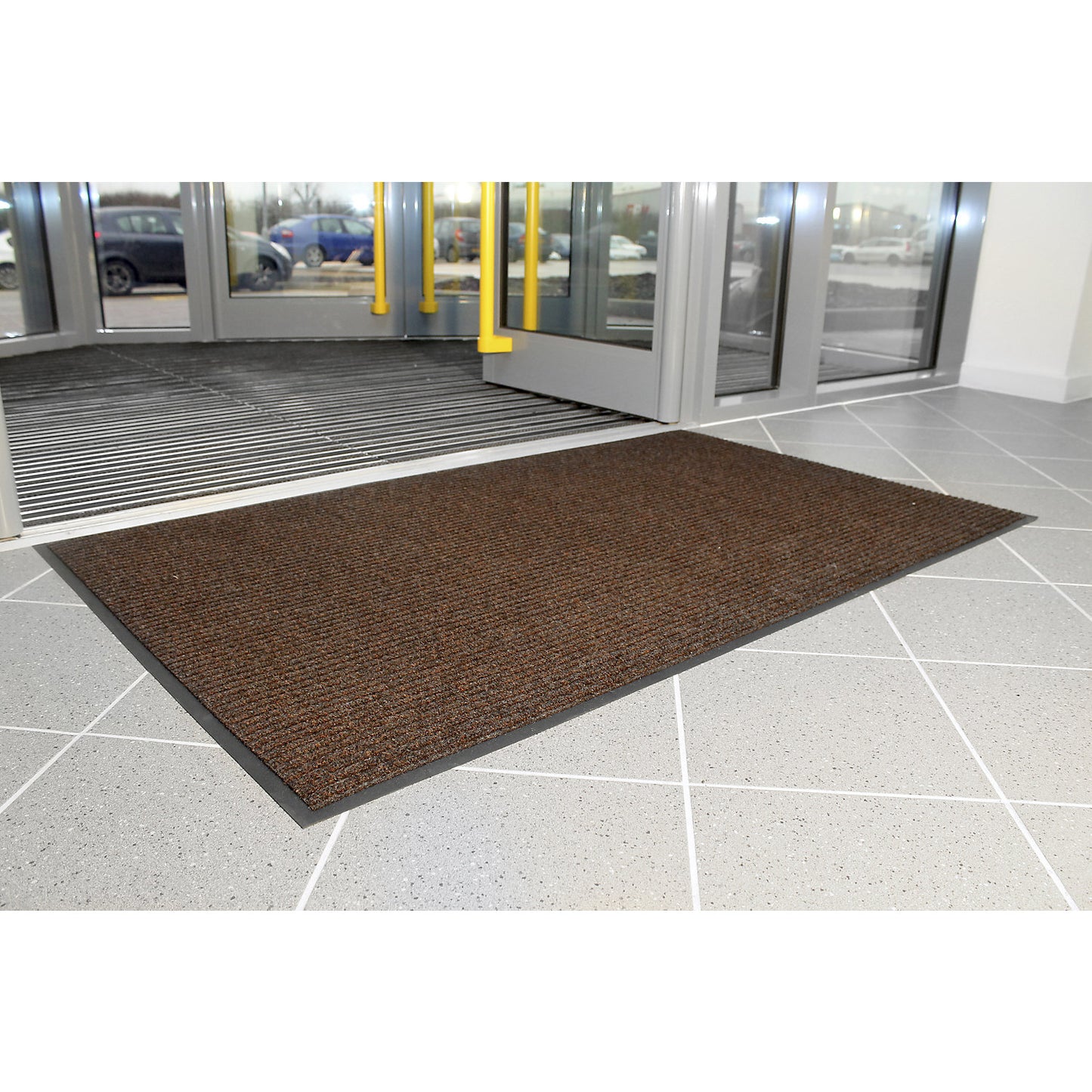 Entrance matting, ribbed, LxW 1500 x 900 mm, brown.
