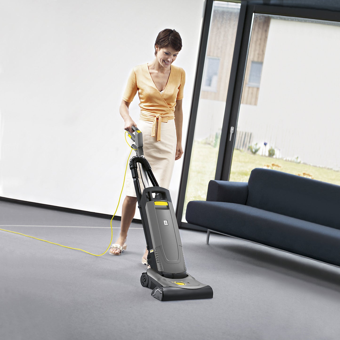 Brush vacuum, CV 38/2 ADV, 850 W, width 380 mm, with Highflex cable.