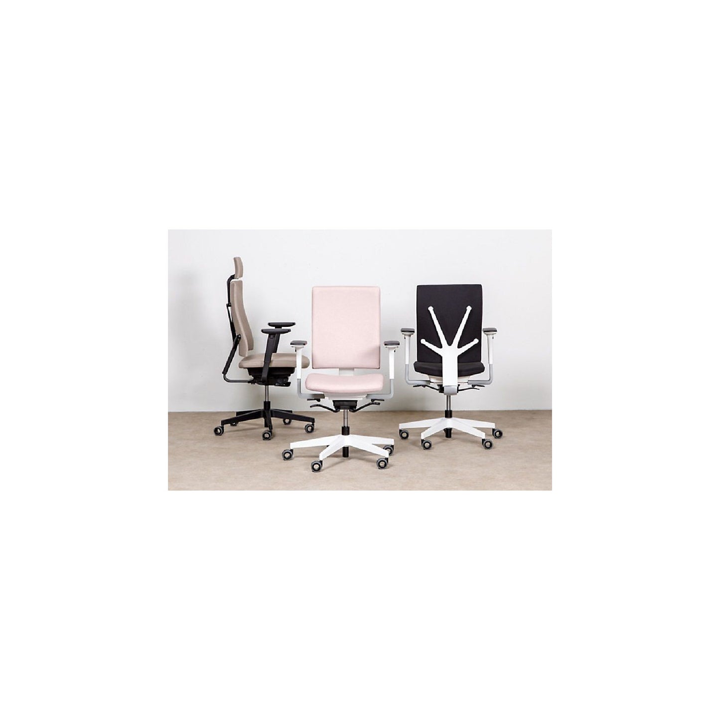 Bianca office chair, synchronous mechanism, beige/black.