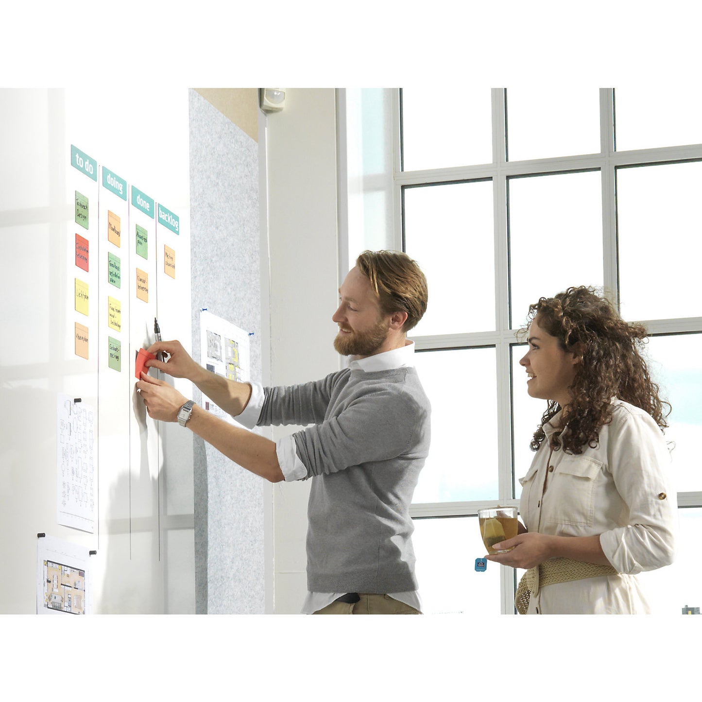 Scrum accessory kit, for magnetic boards, magnets, wipers, cards.