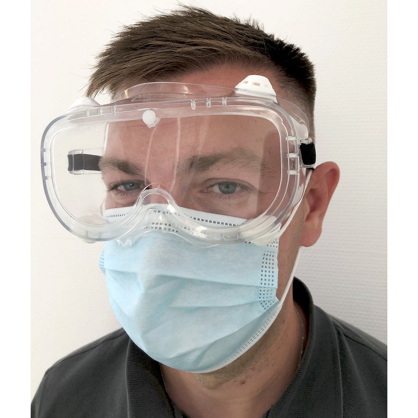 Full vision protective goggles EN 166 (pack of 10 or 200 pieces), with ventilation valve, transparent, pack of 10.