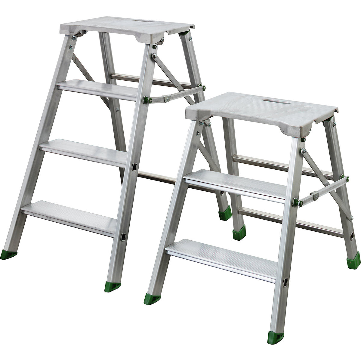 Aluminium folding step, single sided access, 4 steps incl. platform.