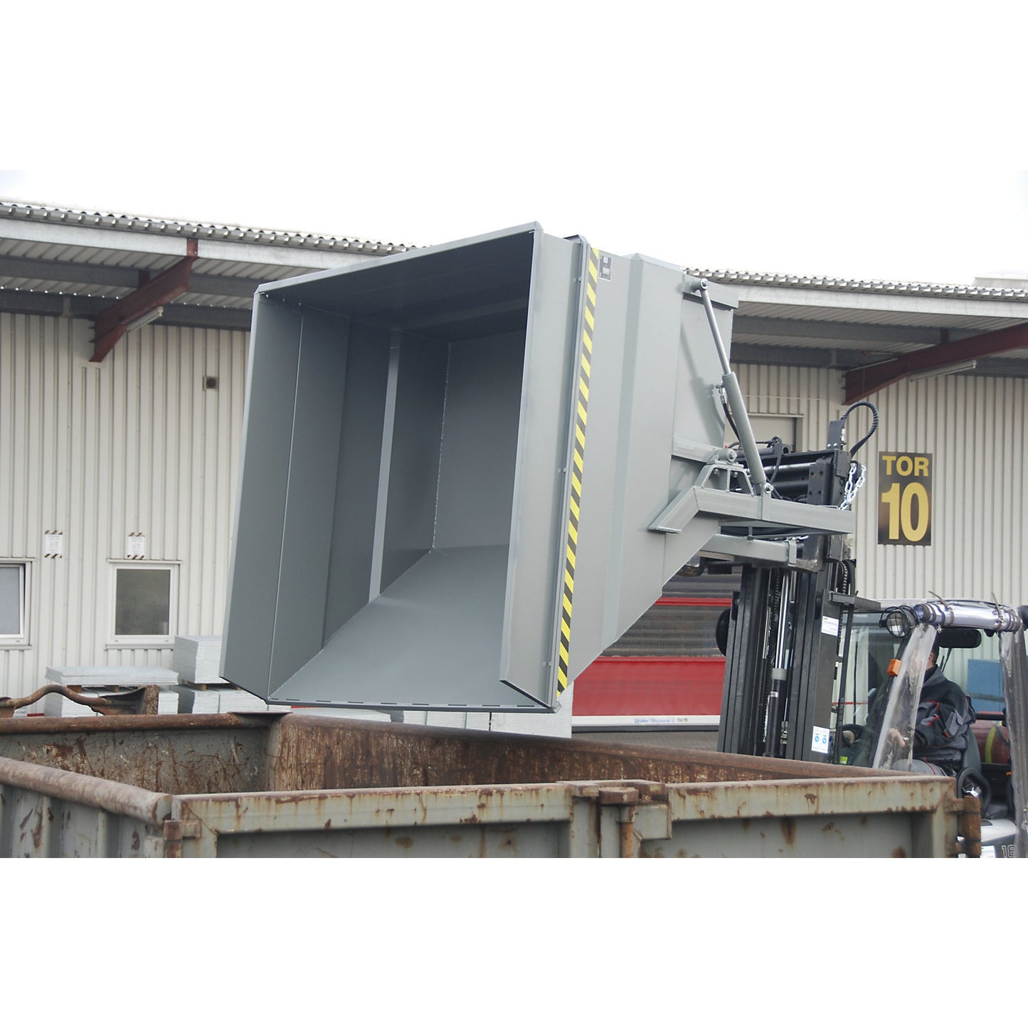 XXL tilting skip with positioning aid, capacity 2 m³, with hydraulics, yellow orange.