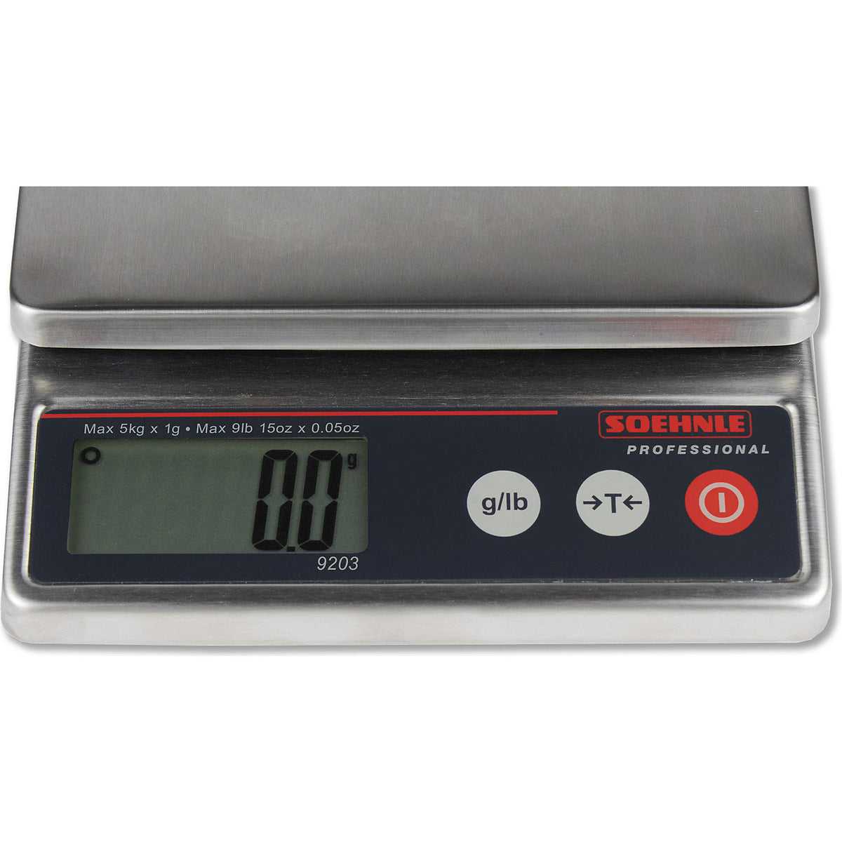 Compact scales, with 3 button operation, weighing range up to 5 kg, read-out accuracy 1 g, weighing plate 150 x 210 mm.