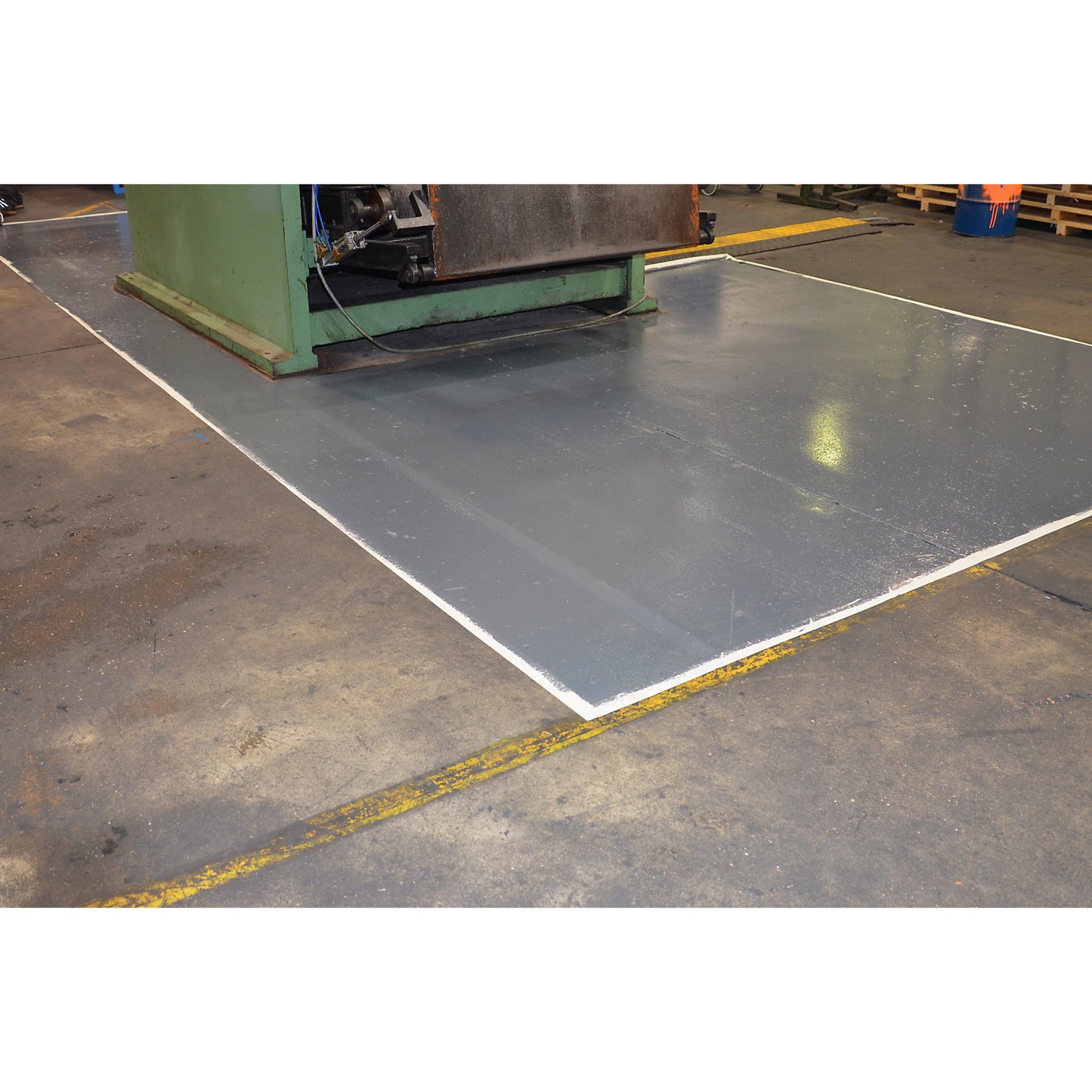 Industry Floor Paint® ground marking paint, capacity 5 l, red.