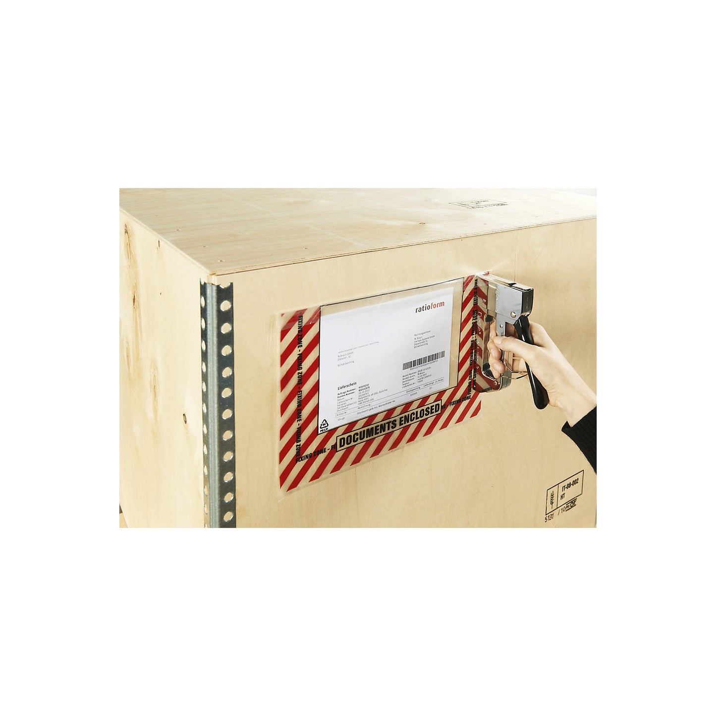 Staple gun, for films, cardboard, textiles, mechanical for staples 6 / 10 mm.
