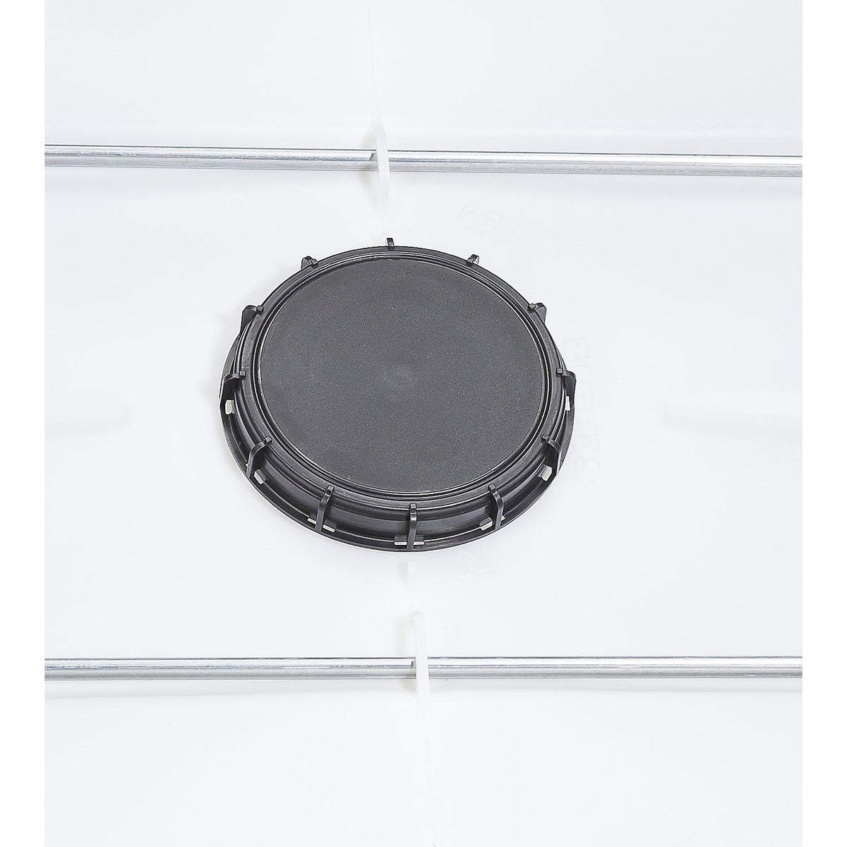 RECOBULK IBC container, capacity 1000 l, on steel skid pallet, NW opening 225 mm / NW outlet 50 mm.