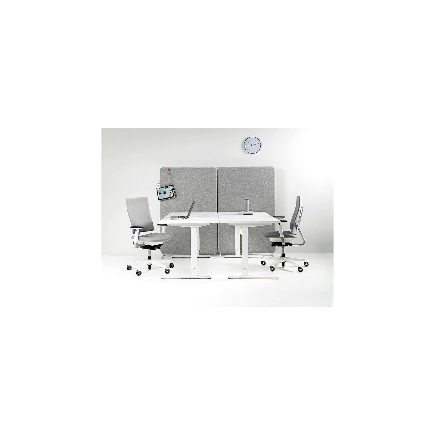 Venla desk, electrically height adjustable, corner, WxD 1800 x 1200 mm, light grey/white, right.