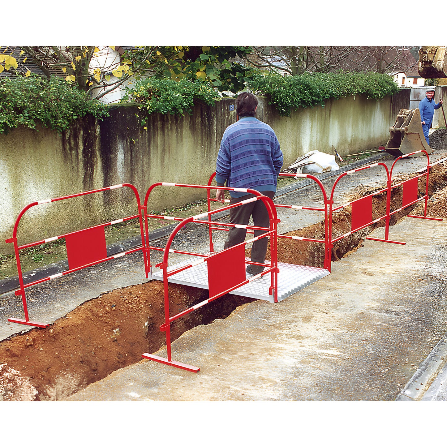 Eco barrier fence, steel, LxH 1500 x 1000 mm, pack of 10, red/white.