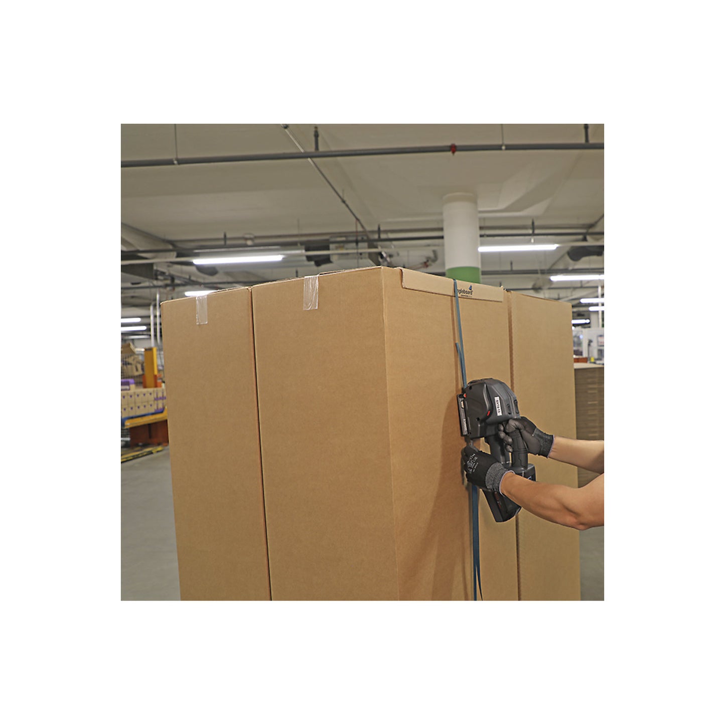 BXT-4 rechargeable strapping tool for PP and PET strapping, fully automatic, black, professional, for strap width 9 - 13 mm.