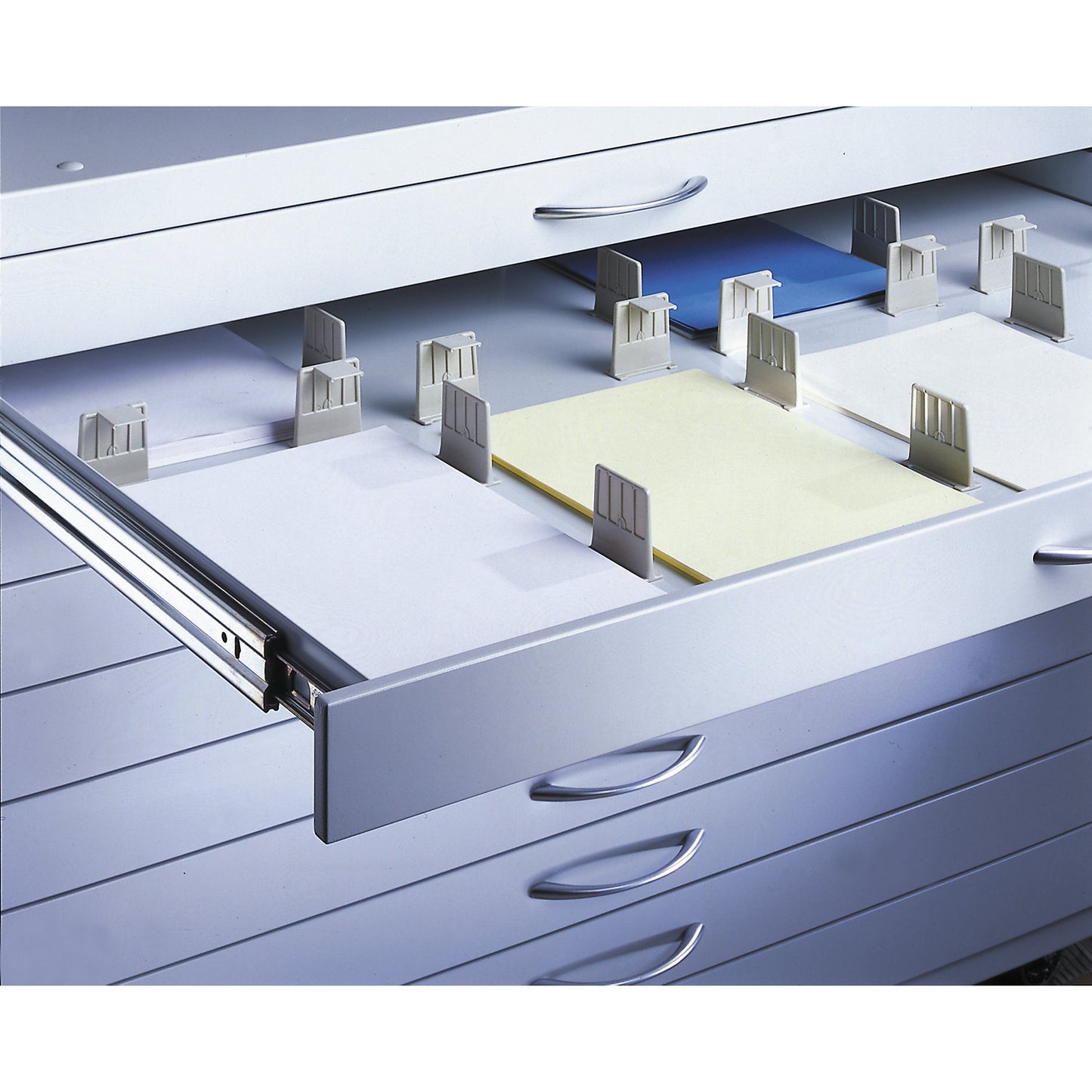 Drawer divider, shelf divider, pack of 42, for standard formats.