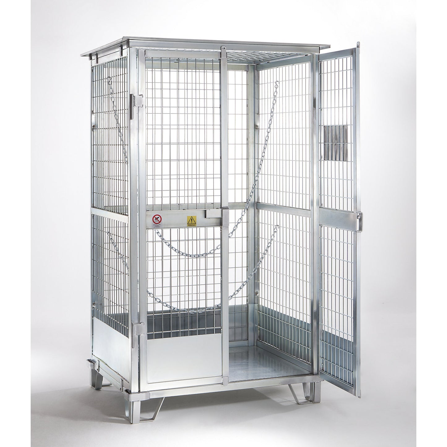 Gas cylinder storage, HxWxD 2100 x 1235 x 1070 mm, without intermediate shelf.