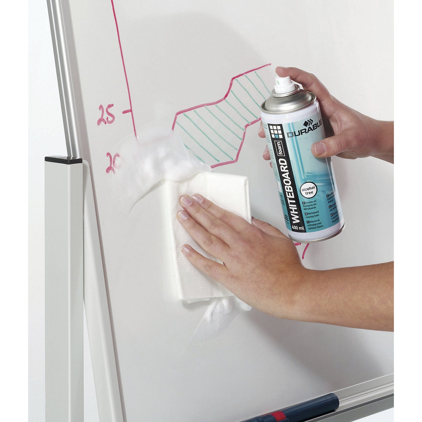 Cleaning foam for whiteboards, 12 x 400 ml cans, HFC-free.