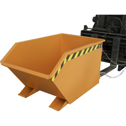 Tilting skip, low profile (E), capacity 0.5 m³, yellow orange.