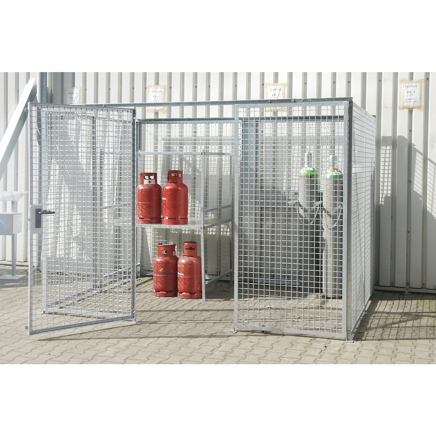 Mesh gas cylinder cage, without roof, with single hinged door, WxD 3100 x 2100 mm.