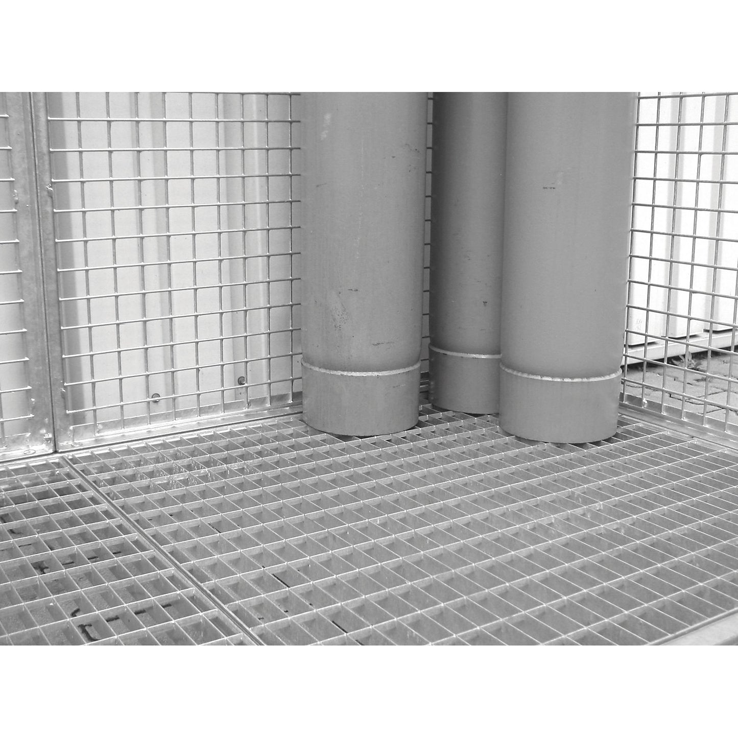Grate floor, can be driven on, for WxD 2100 x 1085 mm.