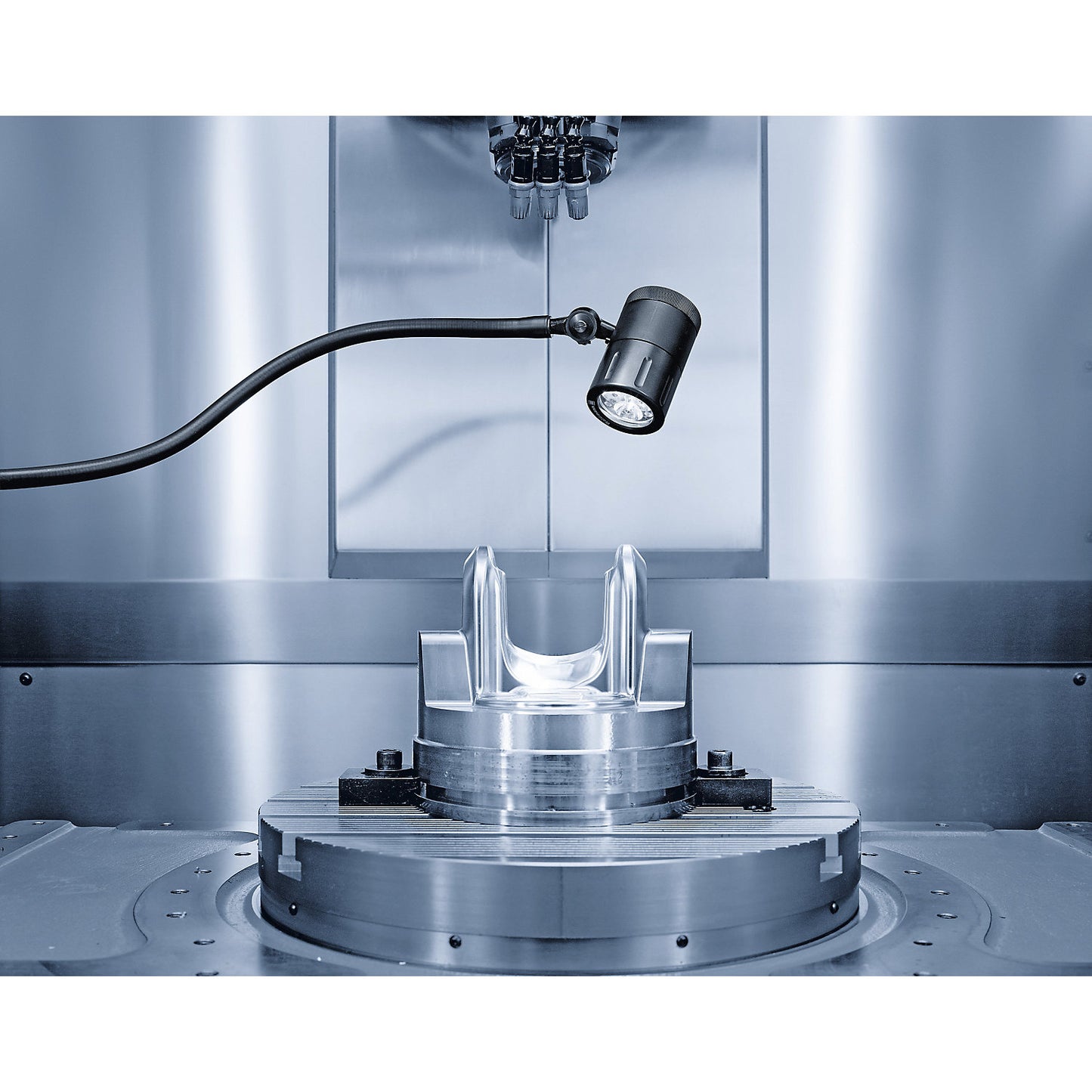 SPOT LED machine lamp, 24 V, spot with 10° beam angle.