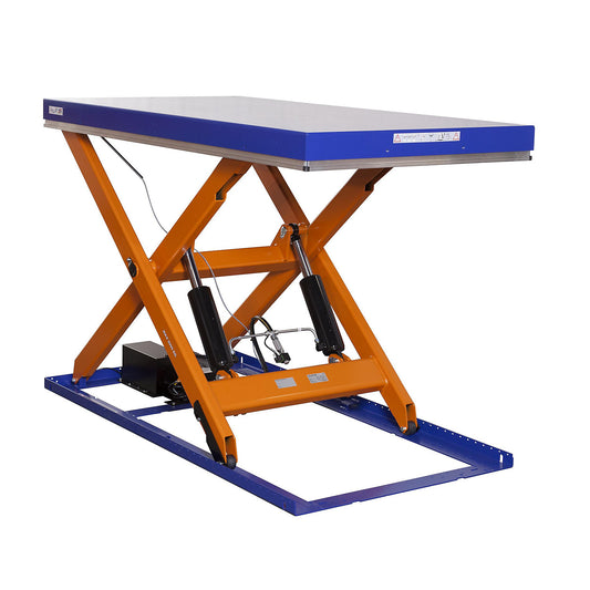 Compact lift table, max. load 2000 kg, platform LxW 2200 x 1200 mm, effective lift 1500 mm.