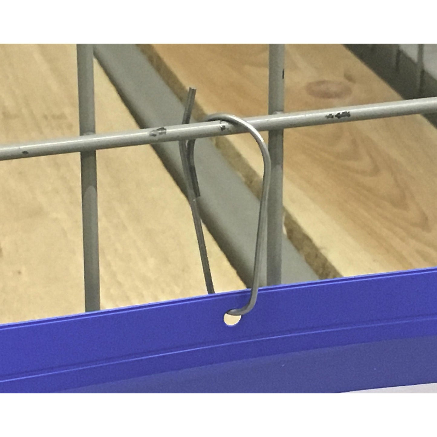 Loop clamps, for labelling pouches, pack of 100.