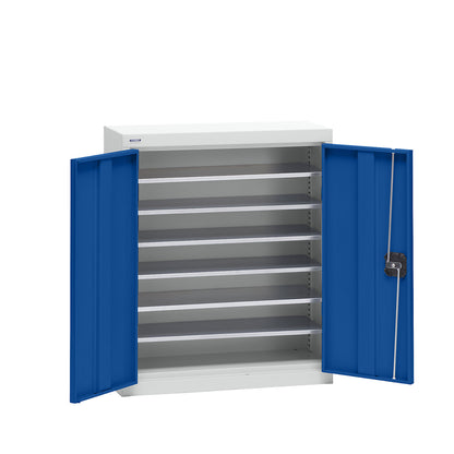 Storage cupboard made of sheet steel, height 780 mm, light grey RAL 7035 / gentian blue RAL 5010, 6 shelves.