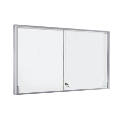 Display case, aluminium frame, sliding doors, 21 x A4, WxHxD 1540 x 970 x 50 mm, round frame corners.
