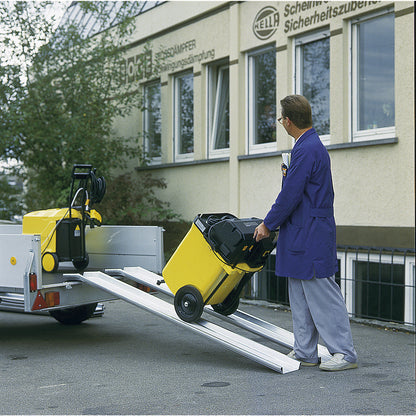 Aluminium loading rail, max. load 500 kg, wheel channel width 150 mm, 1 pair.