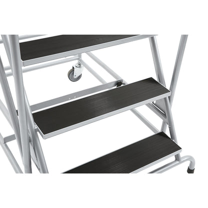 Mobile safety steps, ribbed rubber step inserts, with 3 steps.