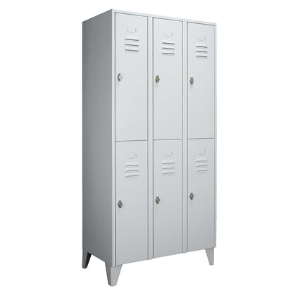 Berlin 2 double deck clothes locker, 3 compartments, light grey, width 900 mm, flat roof shape.