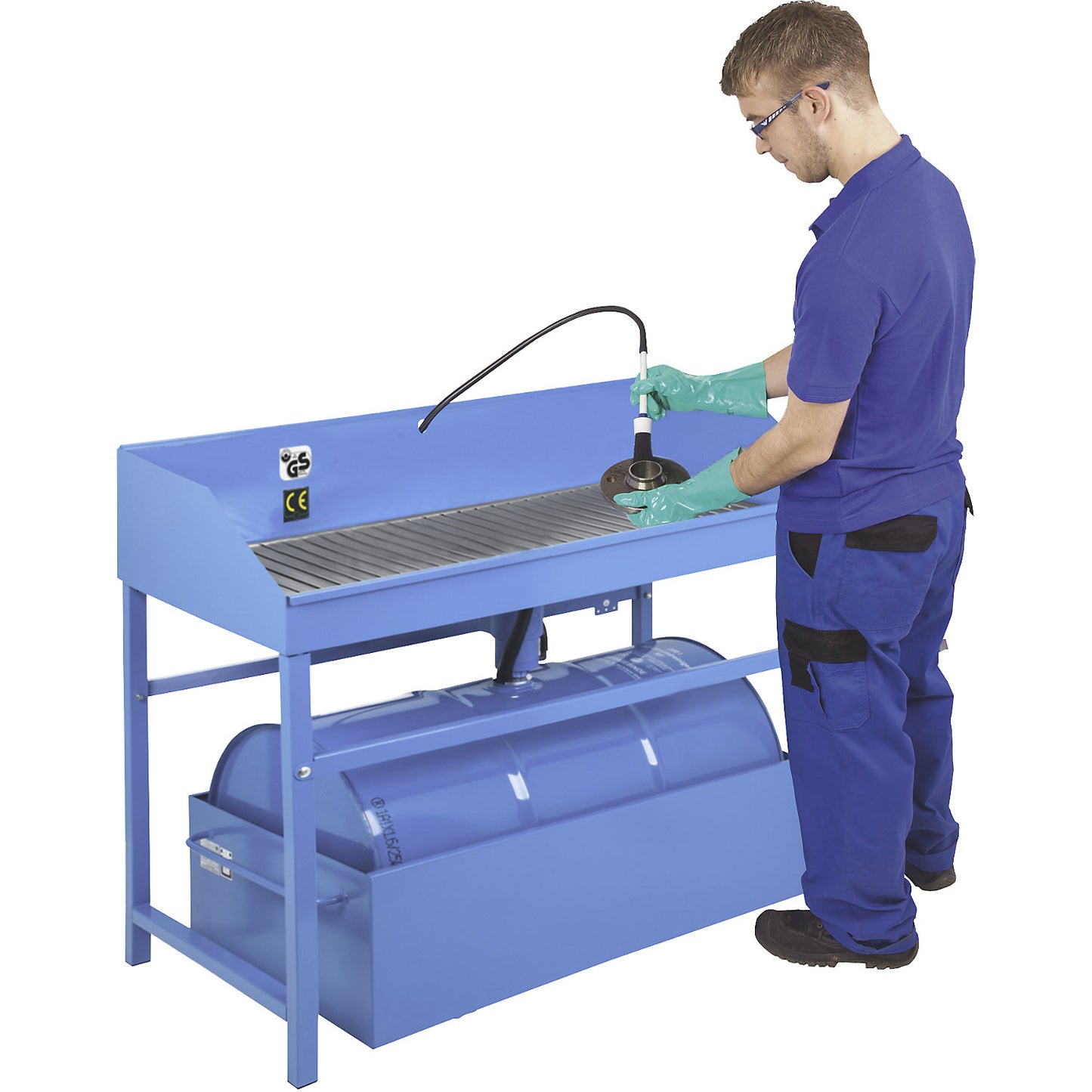 Professional parts cleaning device, load capacity 500 kg, HxWxD 870 x 1135 x 660 mm.
