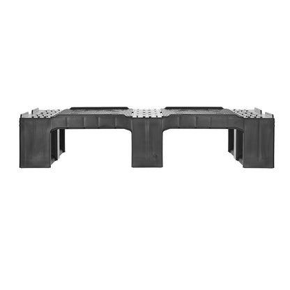 Plastic half pallet, black, 1+ items.