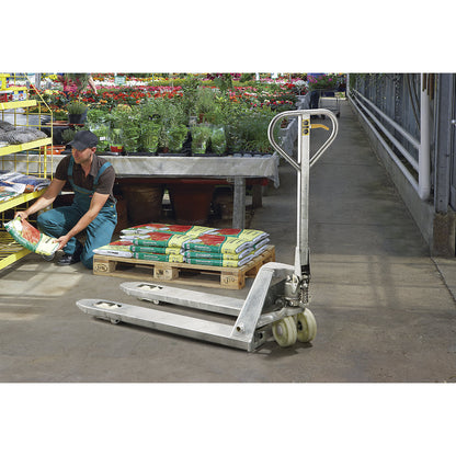 Hot dip galvanised pallet truck, for outdoor use, max. load 2500 kg.
