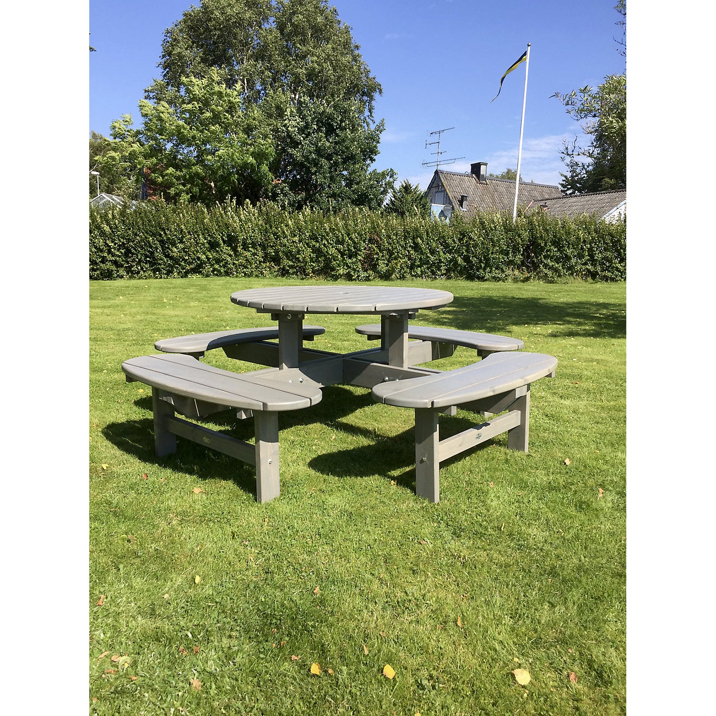Picnic bench, round, table Ø 1100 mm, grey.