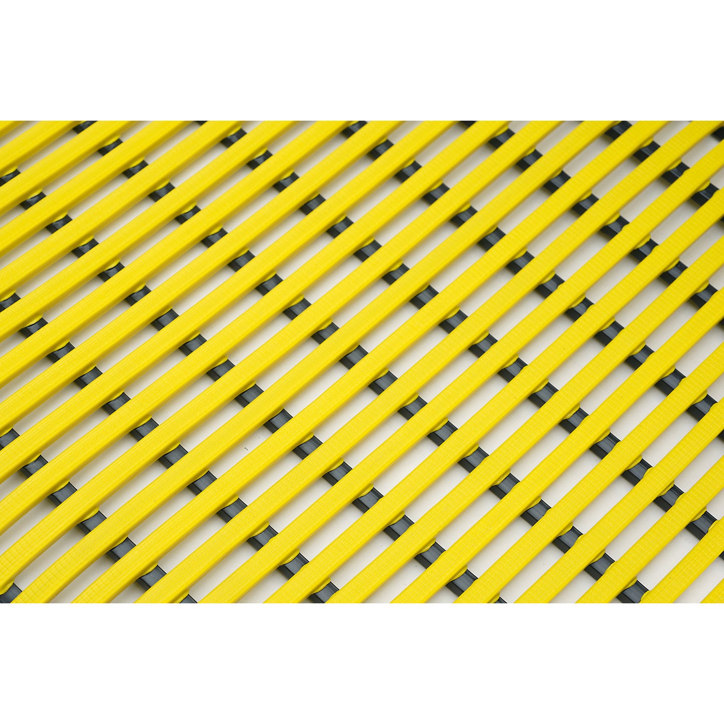 Wet room mat, anti-bacterial, 10 m roll, yellow, width 600 mm.