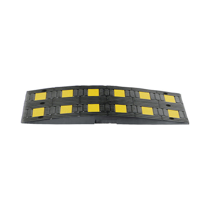 Speed ramp, recycled rubber, yellow / black, for speed limit 30 km/h.