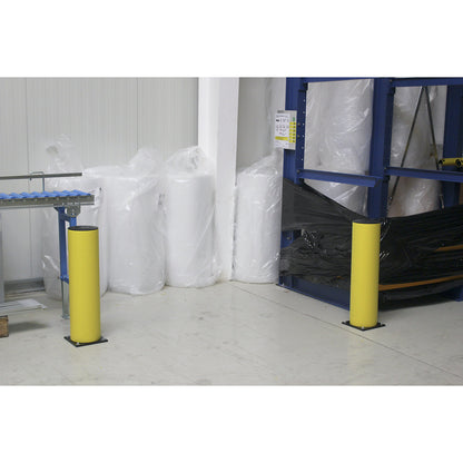 Ram protection bollard Bravo, made of flexible plastic, overall height 750 mm.