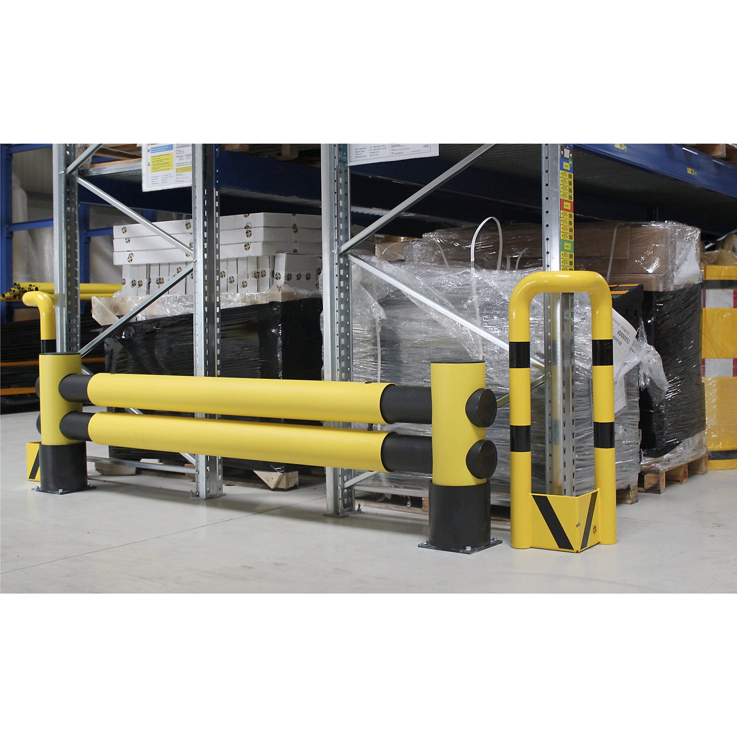 Pallet racking end protection, made of flexible plastic, 2 rails, 2538 mm.