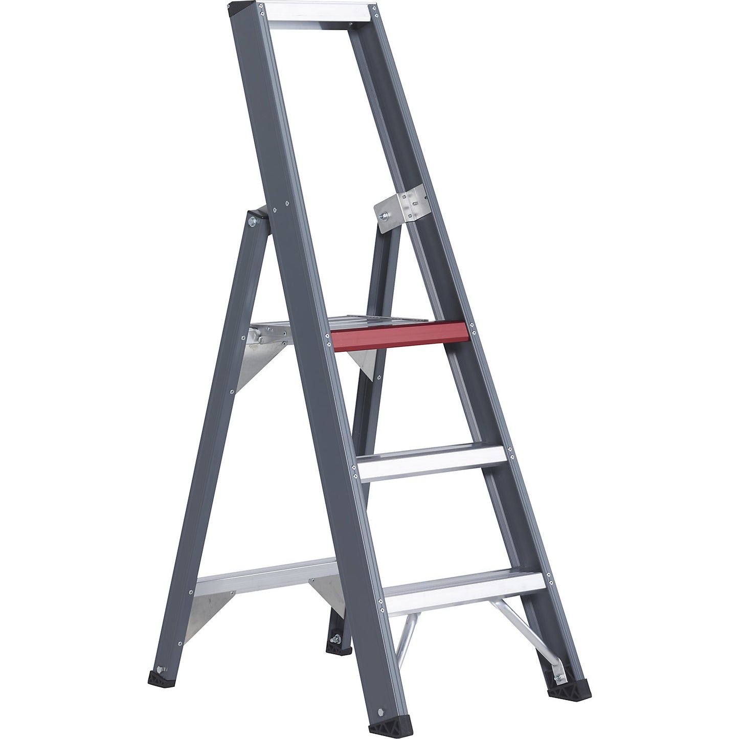Aluminium step ladder, single sided access, with storage tray, 3 steps, working height 2700 mm.