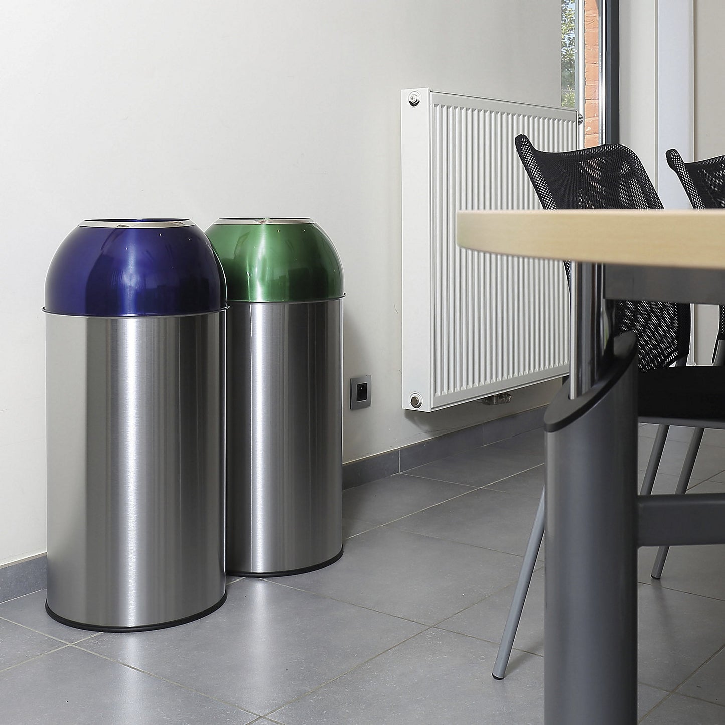 Stainless steel waste collector, capacity 40 l, WxHxD 350 x 740 x 350 mm, blue lid.